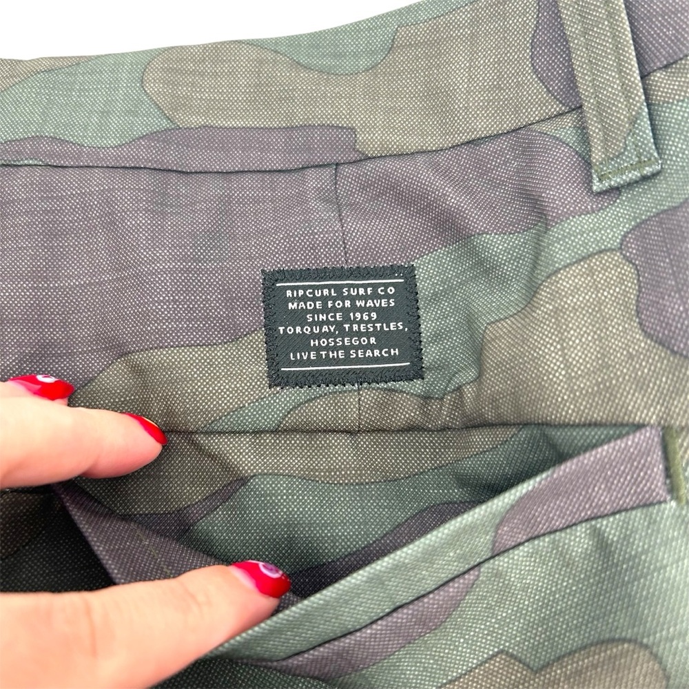 NWT Rip Curl Men’s Green and Gray Camo Boardwalk Hybrid Shorts Waist 32 - Picture 8 of 12